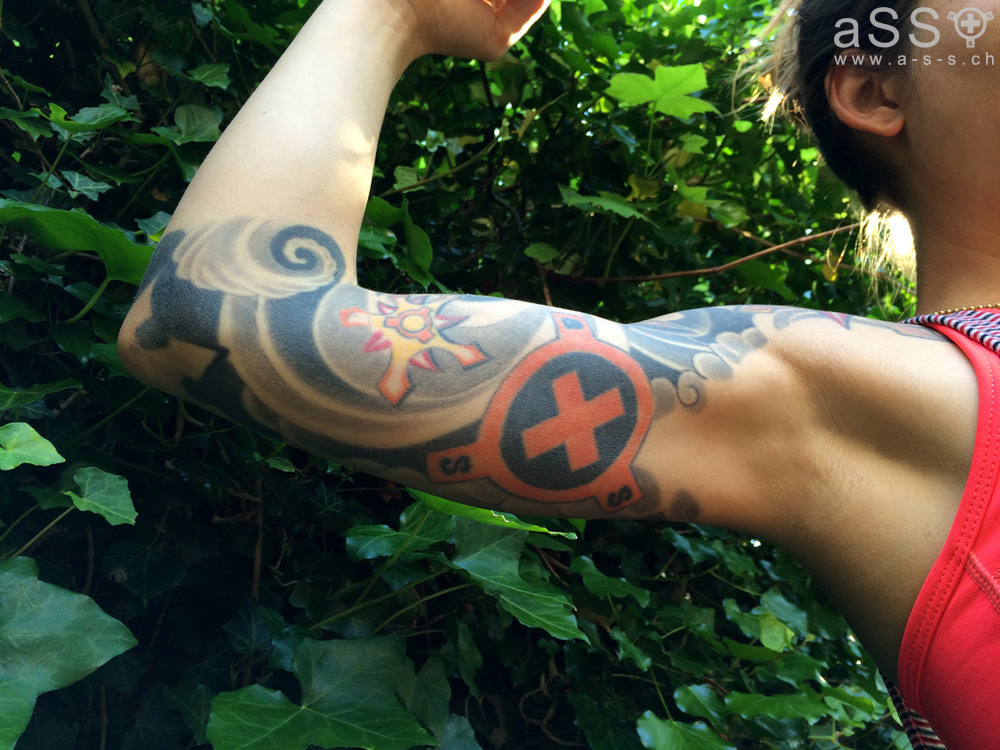 Tattoo by Leo, Naked Trust