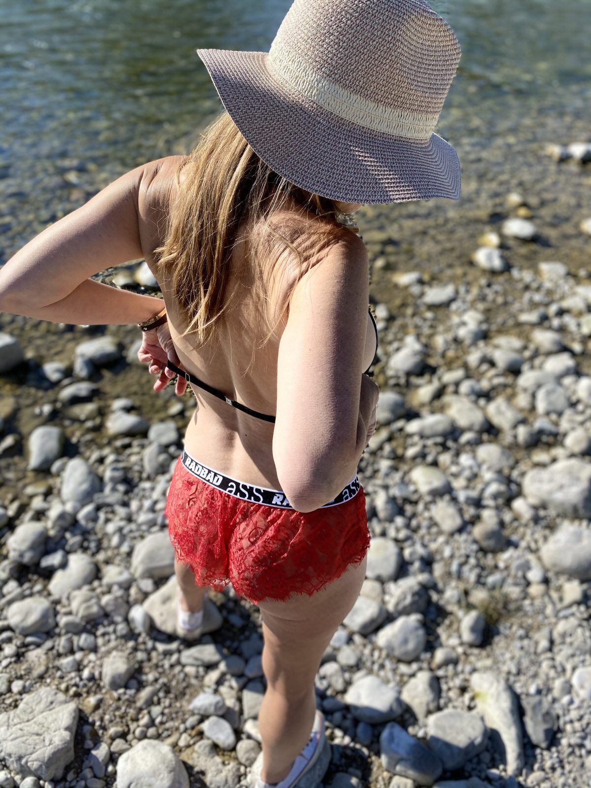 14422_114662B7-F058-4ABC-81F0-94F0B762FCAE